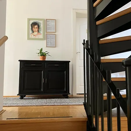 Cozy House Close To Center Λιουμπλιάνα