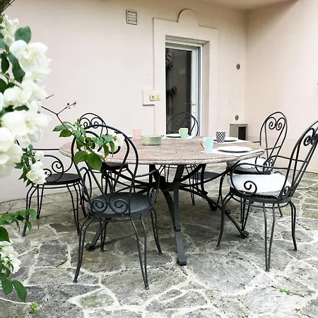 Bed and Breakfast Cozy House Close To Center Λιουμπλιάνα